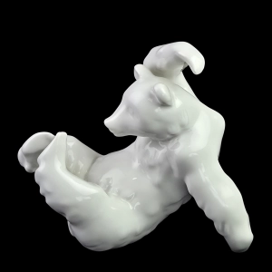 79915 KPM BERLIN HEINRICH ERNST WEISSER FIGURKA NIEDŹWIEDZIA POLARNEGO (2).jpg