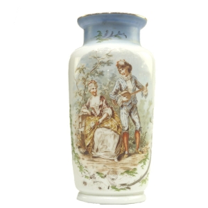 15792 SECESJA WAZON MALOWANY EMALIĄ Z ROMANTYCZNĄ SCENKĄ OPAKOWY.jpg